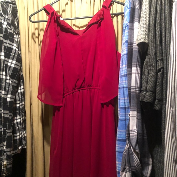 Dress - Picture 3 of 4